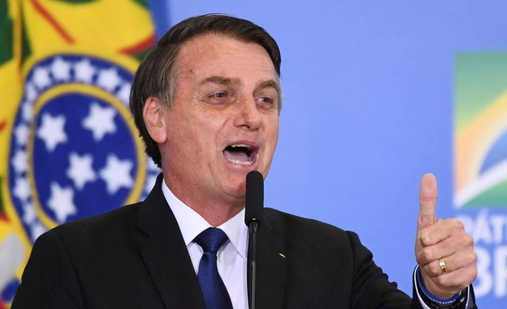 “Absoluto desastre”: Bolsonaro libera porte de armas para mais de 19 milhões de&nbsp;pessoas