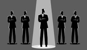 Não acredite em heróis construídos sob&nbsp;holofotes