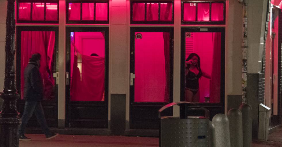 Amsterdã quer pôr fim ao espetáculo da&nbsp;prostituição