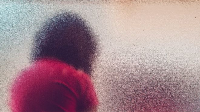 Existe alguma relação entre crise econômica e aumento nas taxas de&nbsp;suicídio?