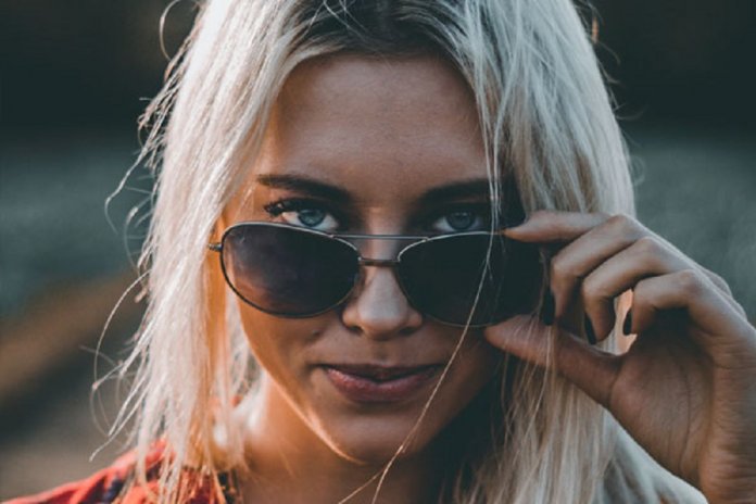 5 Sinais De Que Você Tem Uma Personalidade Intimidadora Que Assusta As Outras&nbsp;Pessoas