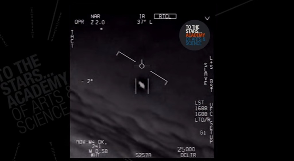 Vídeos do Pentágono que mostram OVNIs são reais, diz Marinha dos&nbsp;EUA