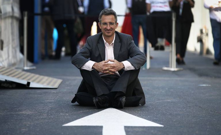 “A obsessão por ser feliz o tempo todo faz as pessoas se sentirem&nbsp;péssimas”