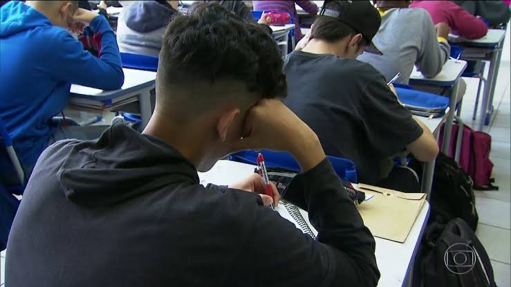 Países no topo do Pisa dão aos alunos oportunidades iguais e valorizam professores, diz analista da&nbsp;OCDE