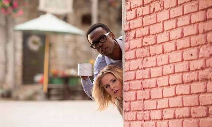 ‘The good place’ dá uma aula de filosofia por meio do&nbsp;humor