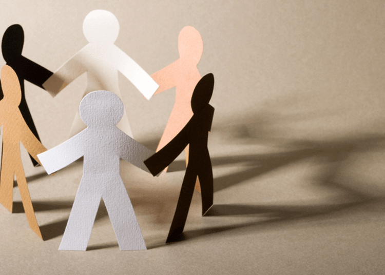 Aristóteles e o relacionamento&nbsp;virtual