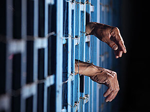 8 em cada 10 presos em flagrante no Rio são negros, diz estudo da&nbsp;Defensoria