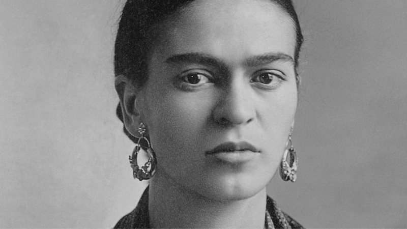 Fuga dos padrões e tragédias: 5 fatos sobre a vida íntima de Frida&nbsp;Kahlo