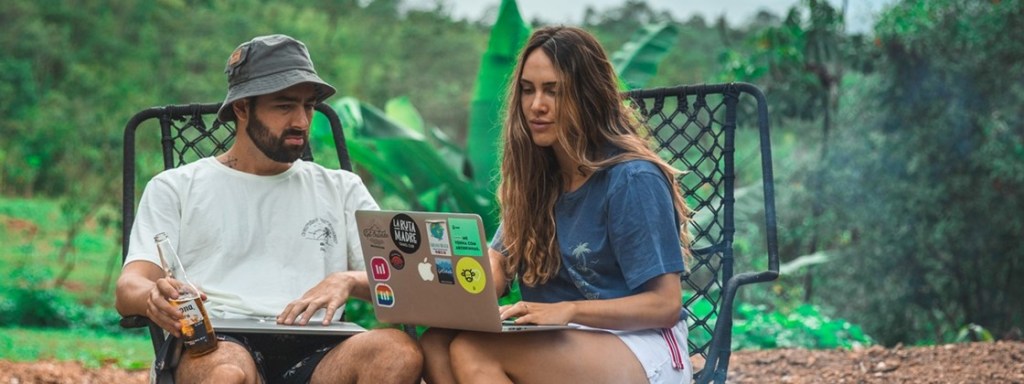 Como os nômades digitais ganham dinheiro viajando pelo&nbsp;mundo?