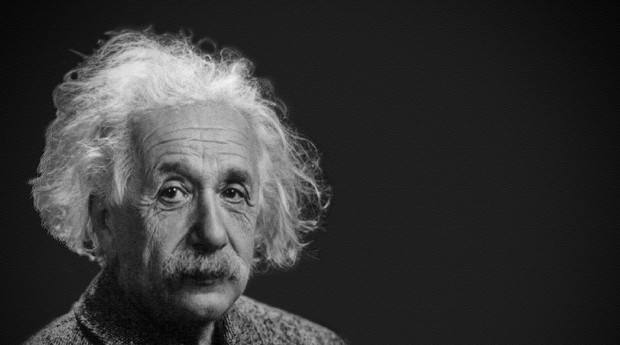 A mensagem deste bilhete curto é o segredo da felicidade, segundo&nbsp;Einstein