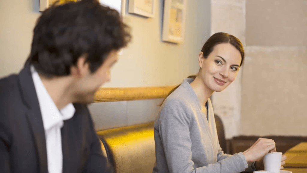 Como dominar a linguagem corporal na arte da&nbsp;conquista