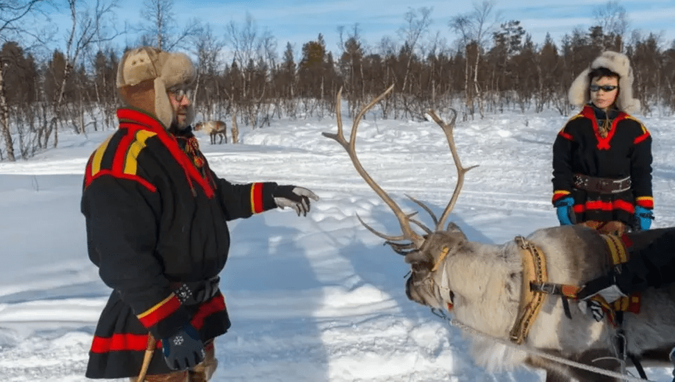 Os segredos dos pais no Ártico para ensinar sobrevivência aos&nbsp;filhos