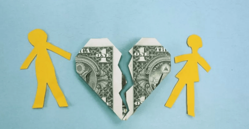 Relato de que esposa pediu ‘pagamento’ do marido por gravidez gera debate&nbsp;acalorado