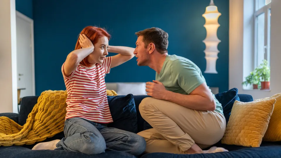 Como saber se está numa relação tóxica? Terapeuta revela cinco&nbsp;sinais